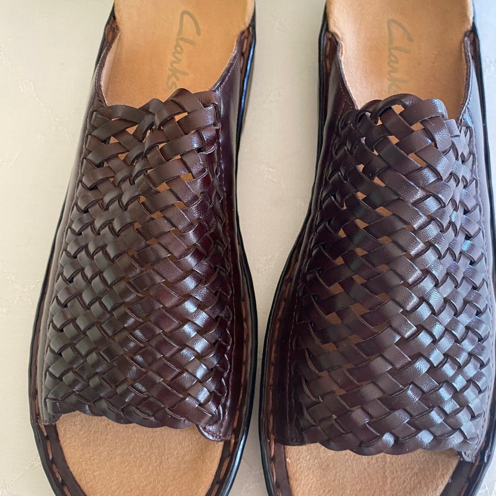 Clark Patty River Leather Sandals